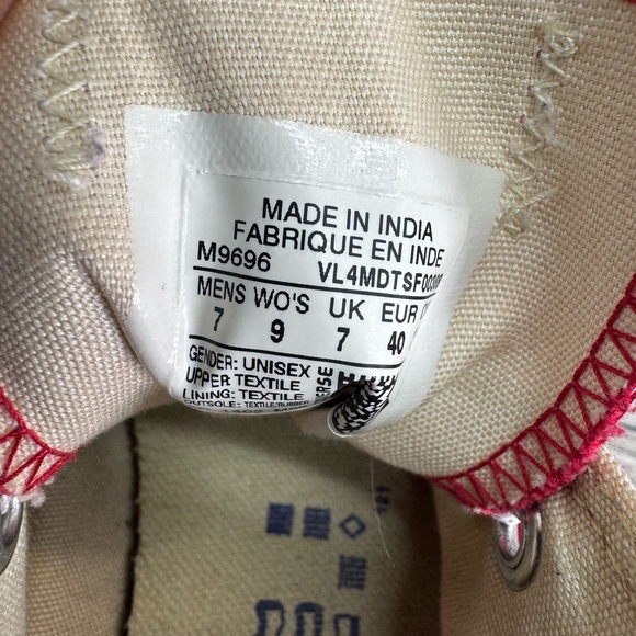 Converse Chuck Taylor All Star Low Top Red Sneakers Shoes Mens 7 Womens 9 - Picture 12 of 13